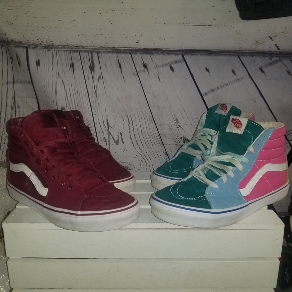 2 pair Vans shoe lot